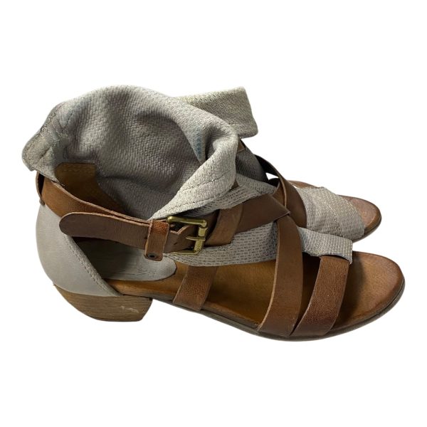 Sandals Flats By Miz Mooz In Brown, Size:8.5 Discount - Image 2