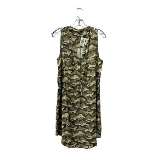 Dress Casual Short By Torrid In Green, Size:M on Sale